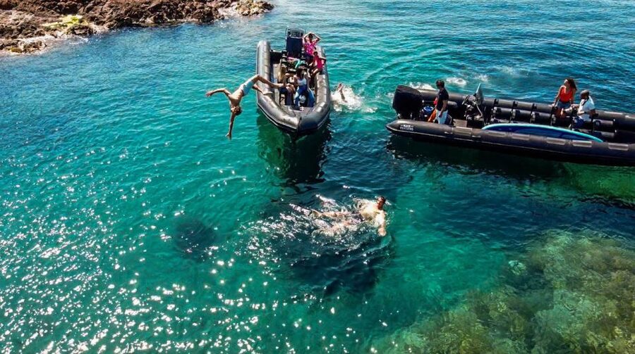 Cannes: 2.5-Hour Esterel Calanques Boat Excursion - The Bubble Palace and Riviera architecture