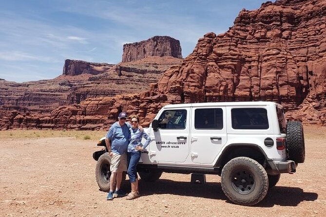 Canyonlands National Park Backcountry 4x4 Adventure from Moab - Why Shafer Trail makes this four-hour trip special