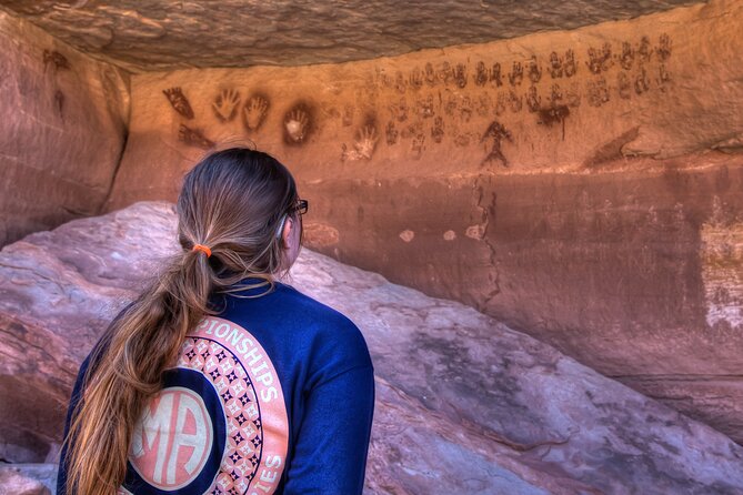 Canyonlands National Park Needles District by 4x4 - Chesler Park and the Joint Trail hike