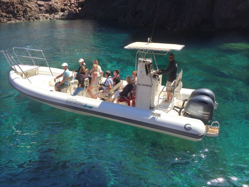Cargèse: Calanques of Piana Capo Rosso Semi-Rigid Boat Tour - Leaving Cargèse for Umigna Tower