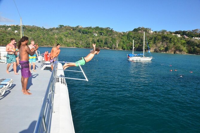 Catamaran Ocean King Manuel Antonio - Who will enjoy Ocean King most