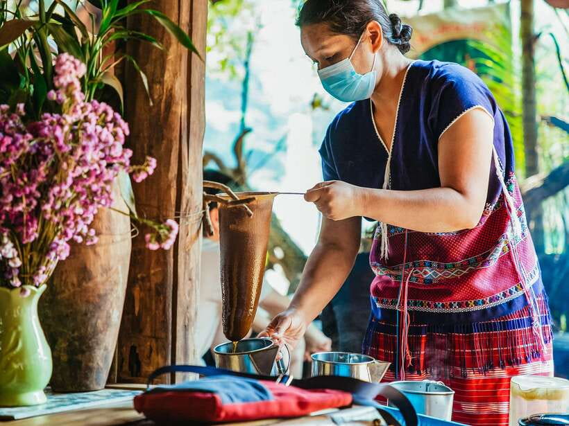 Chiang Mai: Doi Inthanon National Park Eco-Friendly Tour - Wachirathan Waterfall brings the big finish