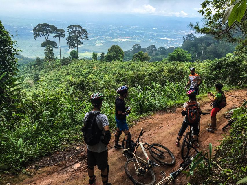 Chiang Mai: Suthep National Park Hiking & DH Mountain Biking - Fitness, clothing, and useful preparation