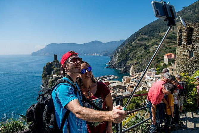 Cinque Terre Day Trip with Optional Hiking or Pisa - Riomaggiore closes the village circuit