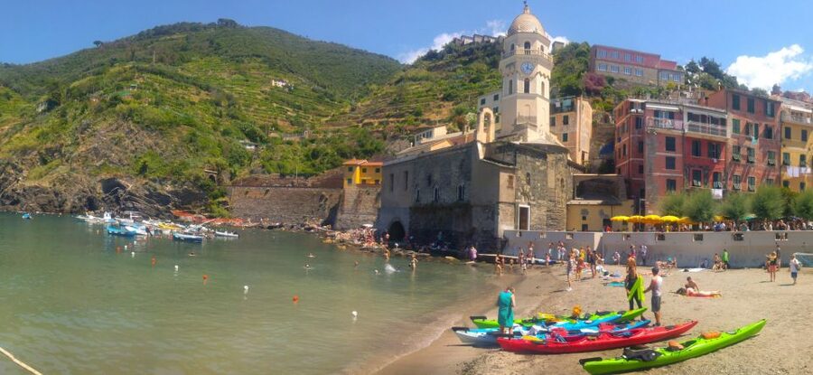 Cinque Terre Private Day Trip from Florence - Vernazza is the lunch stop with the best setting