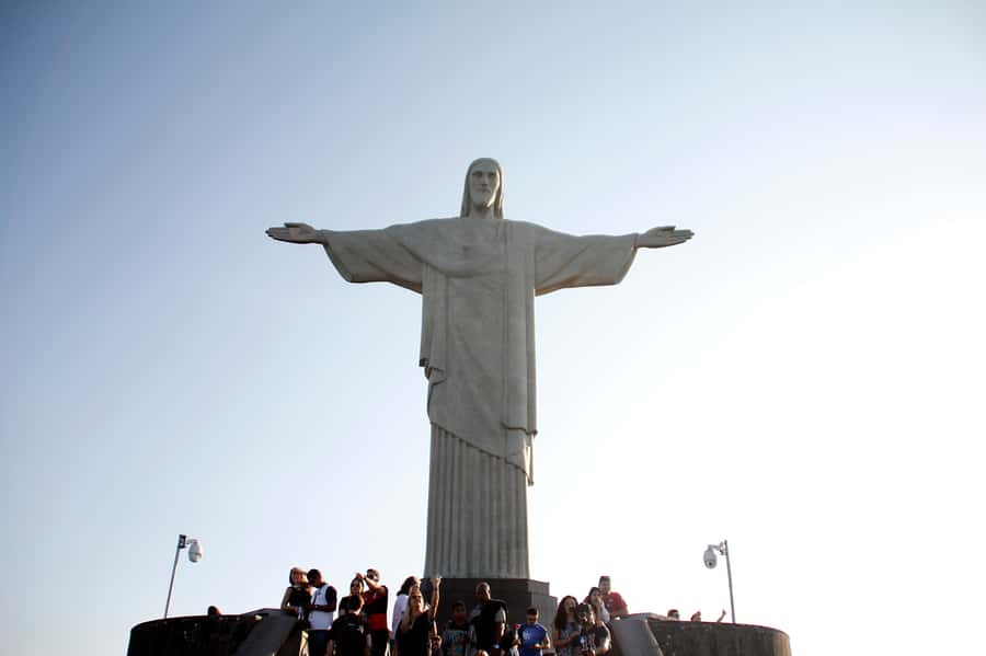 Corcovado and Sugarloaf Mountain Full-Day Tour - Who should choose this Rio day tour?