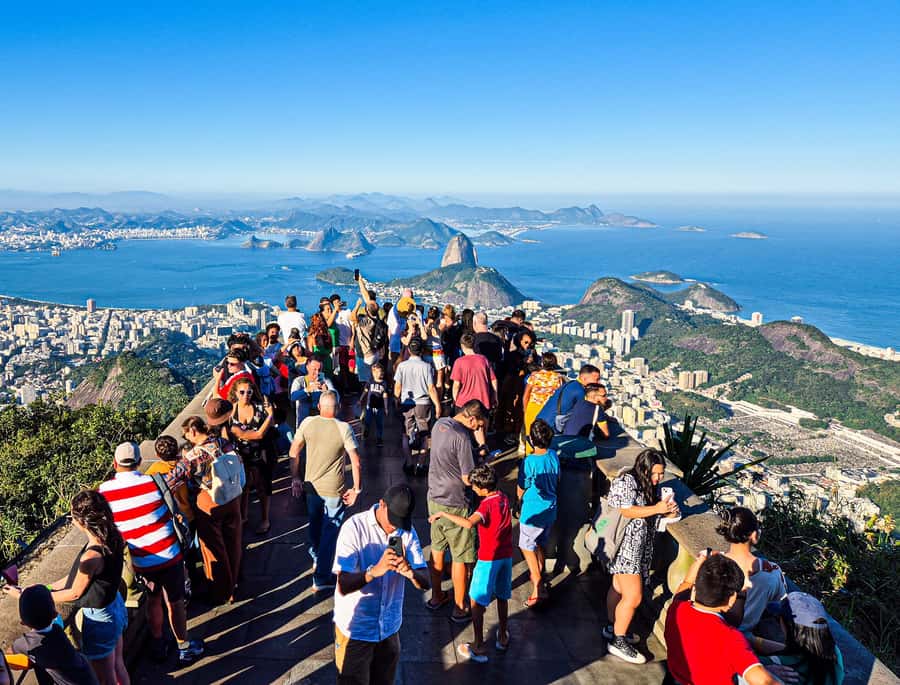Corcovado, Sugarloaf Mountain, and Selarón Steps 6-Hour Tour - Why this six-hour route works for a first Rio visit
