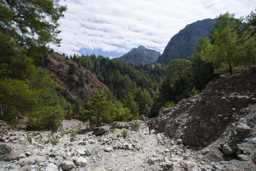 Crete: Samaria Gorge Hike - Starting at Xiloskalo and finding your rhythm
