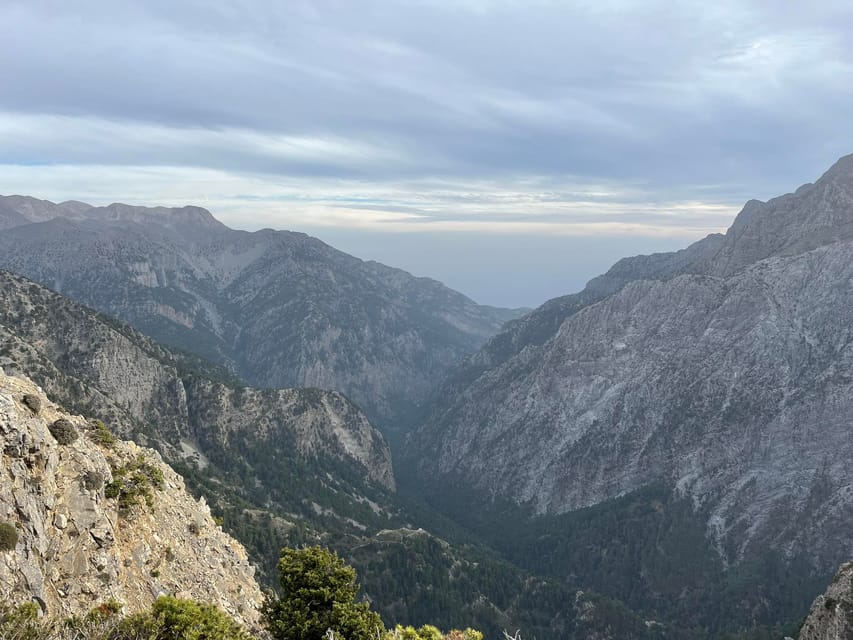 Crete: White Mountains Preserve Day Tour - Views across northern Crete