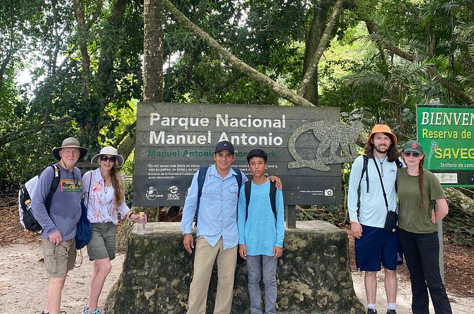 Customized Nature Walk in Manuel Antonio National Park - Sloths, monkeys, birds, and the hidden details