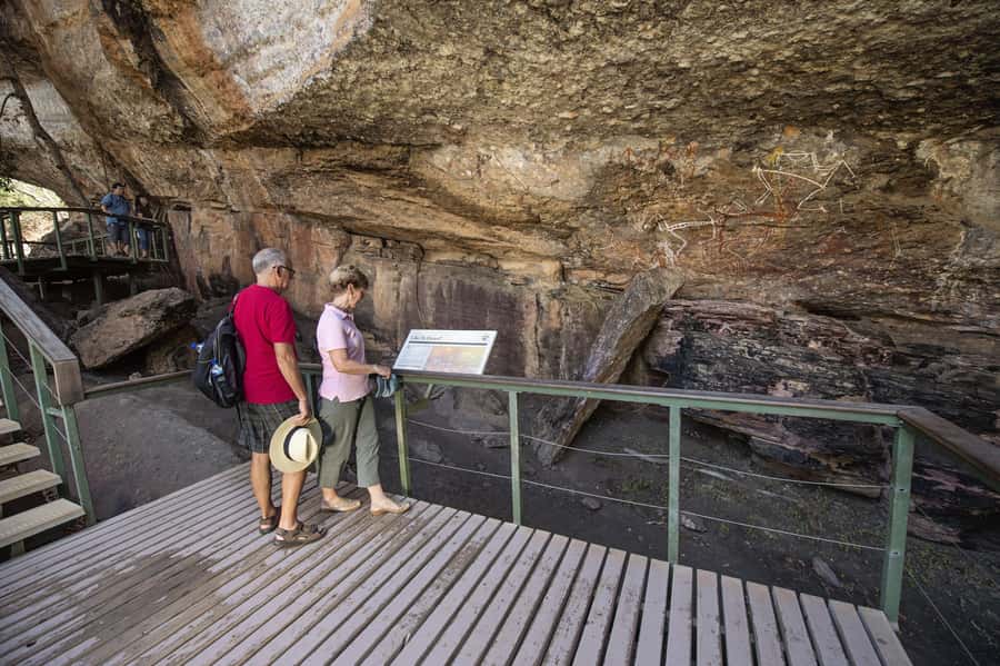 Darwin: Kakadu National Park & Wildlife Full Day Tour - Kakadu’s viewpoints and Bowali Visitor Centre