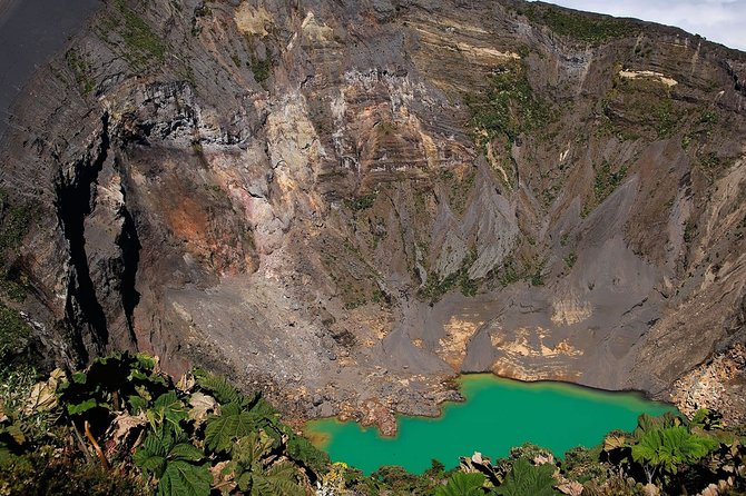 Day Trip from San Jose to Irazu Volcano National Park, Cartago City and Orosi Valley - What the volcano stop feels like on the ground
