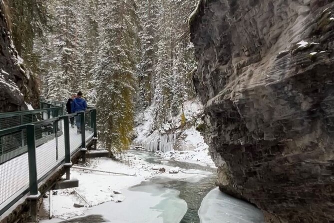 Discover 9 Iconic Banff Sights in a Day! with extra Comfort-12pax - Emerald Lake and Natural Bridge cover the winter route