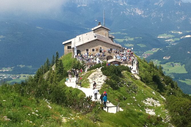 Eagle's Nest-Berchtesgaden-Obersalzberg Private Half Day WWII Historical Tour - Who will get the most from this four-hour tour?