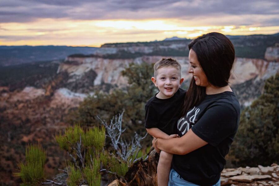 East Zion: Cliffs Sunset and Backcountry Off-Road Jeep Tour - Backcountry views and local stories