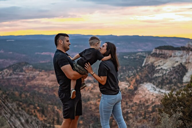 East Zion: Zion Cliffs Sunset Jeep Tour - The guides make the difference