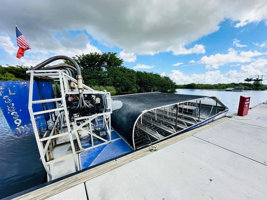 Everglades Small Group on Airboat with Transportation - Key points to know before booking