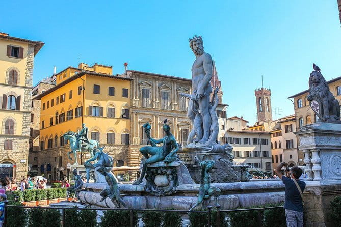Exclusive Cinque Terre Day Trip from Florence - What the $653.83 price really buys