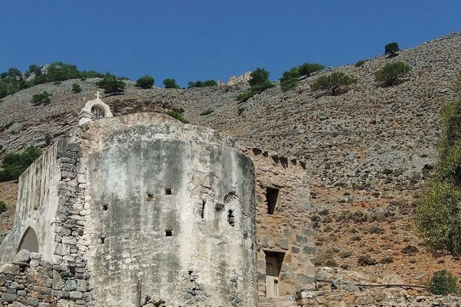 From Agia Galini/Matala: Samaria Gorge Hiking Tour - What the $79 price really buys you