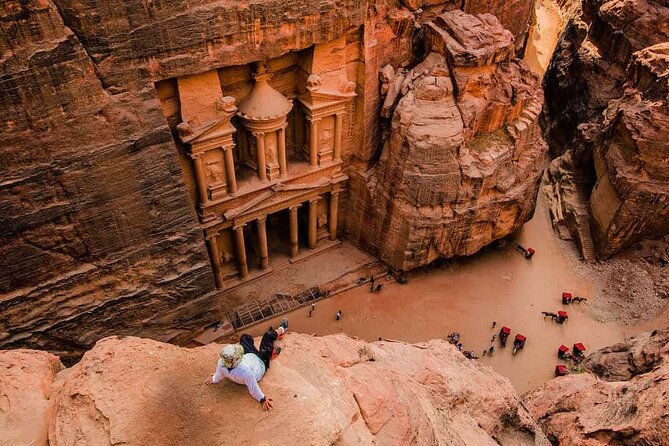 From Amman: Petra and Wadi rum Full day Tour - Petra in four hours: the day’s main event