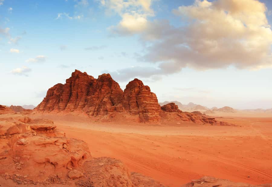 From Amman: Petra & Wadi Rum Private or group Day Tour - The early road south from Amman