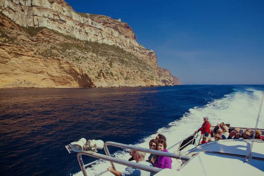 From Bandol: Visit the 13 calanques of Cassis & Marseille (3 hours 15 minutes at sea) - Key points to know before boarding