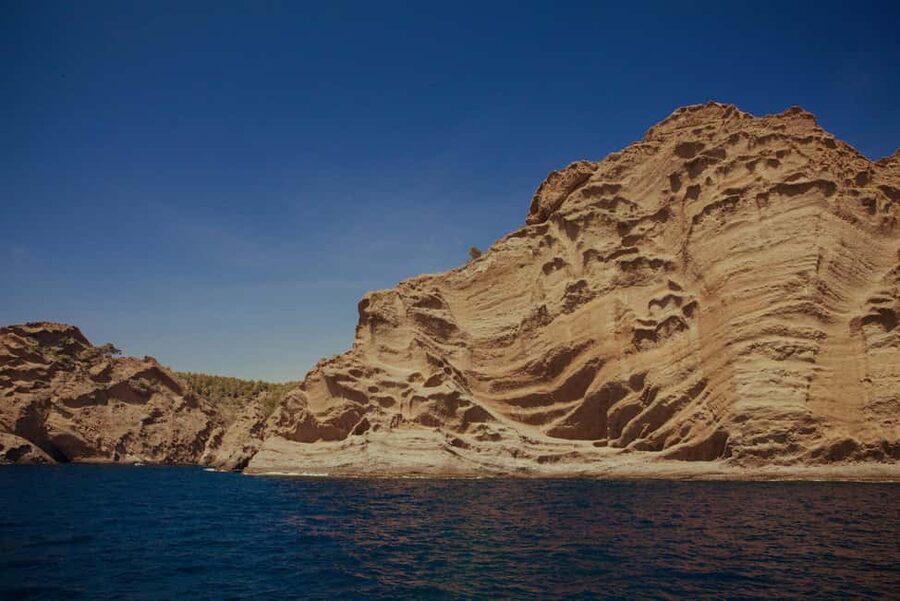 From Bandol: Visit the 13 calanques of Cassis & Marseille (3 hours 15 minutes at sea) - What this Bandol cruise actually covers