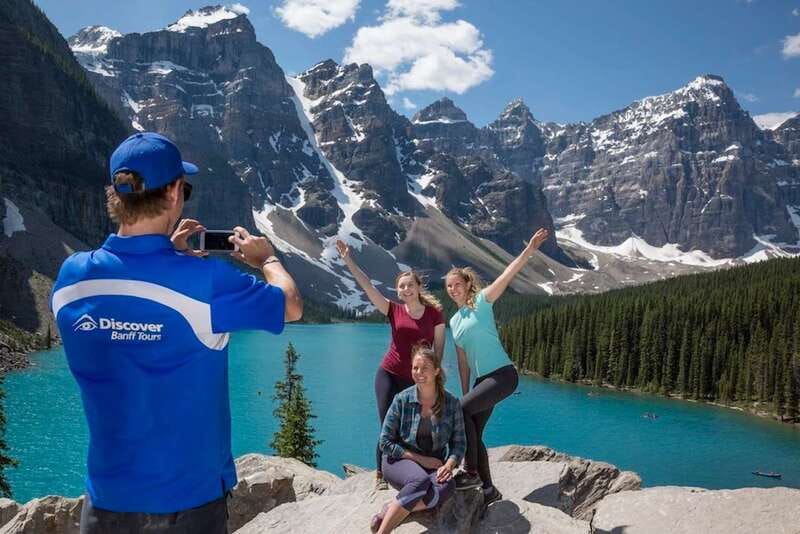 From Banff: Lake Louise and Moraine Lake Sightseeing Tour - Why this tour solves Banff’s biggest lake problem