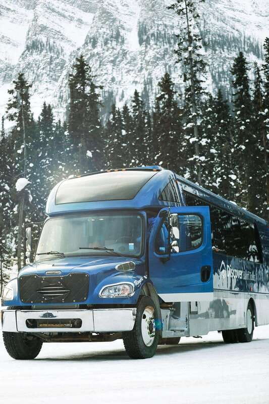 From Banff: Lake Louise & Yoho Full Day Tour - Crossing into Yoho National Park