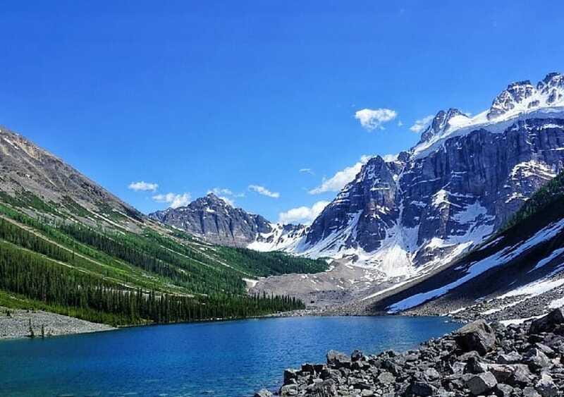 From Banff: Louise & Moraine Lake Guided Hiking Day Trip - Is the $100 price good value?