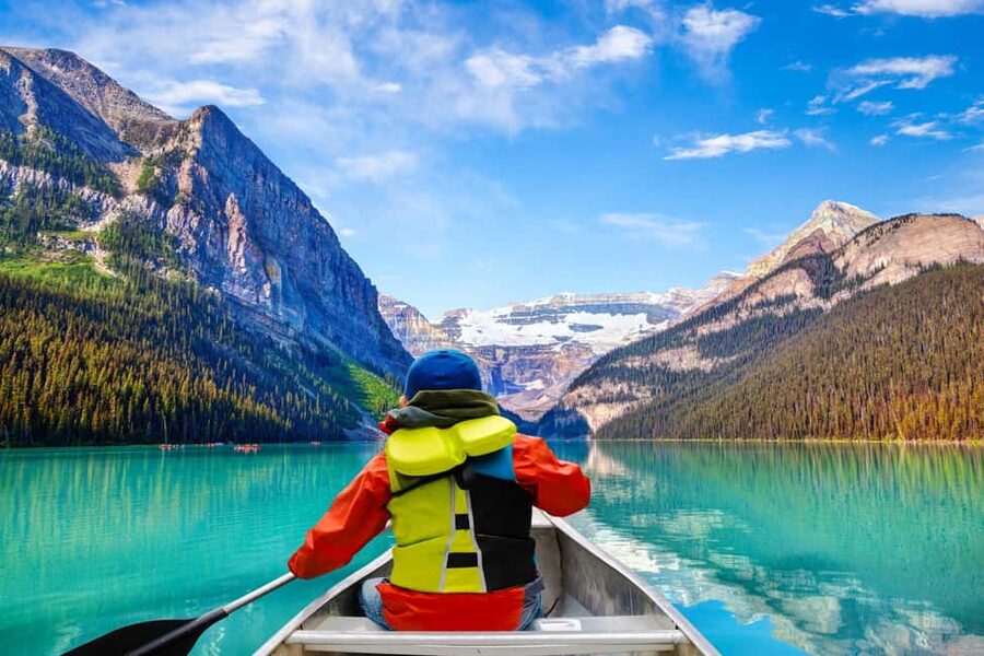 From Banff: Moraine Lake & Lake Louise Tour - Why this two-lake trip works so well
