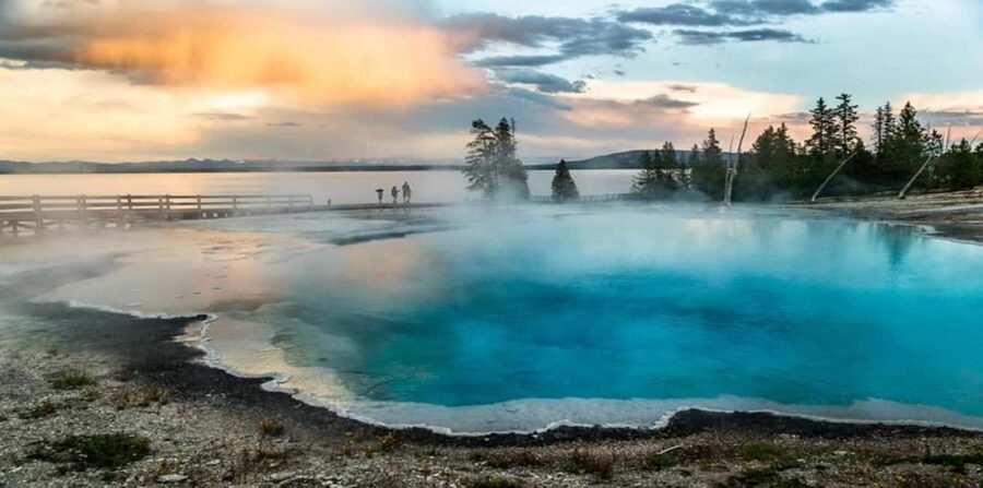 From Bozeman: Yellowstone Day Tour (Lower Loop) - Grand Prismatic Spring and the color you came to see
