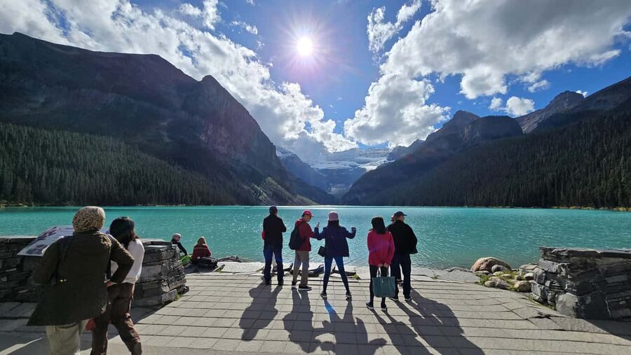 From Calgary/Banff: Moraine Lake & Lake Louise Half-Day Tour - Getting started from Calgary, Canmore, or Banff