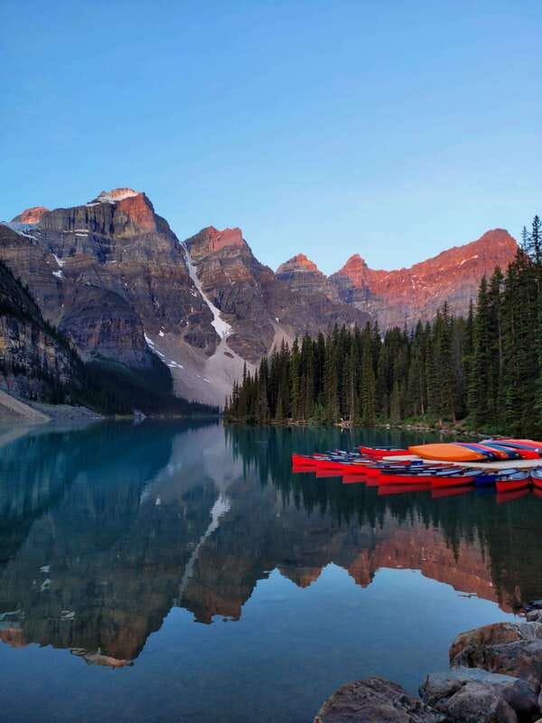 From Canmore/Banff: Moraine Lake Sunrise & Lake Louise Tour - Crowds, timing, and the real value of the tour