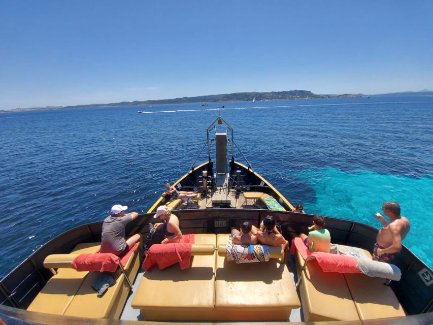 From Cannigione: La Maddalena Archipelago Boat Trip - Is the VIP deck worth the extra cost?