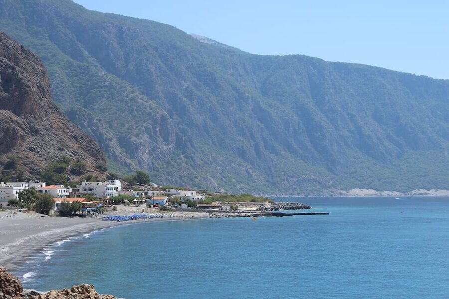 From Chania/Rethymno: Samaria Gorge Easy Way - Who will get the most from this $36 tour
