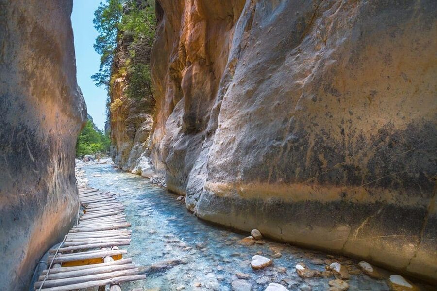 From Chania: Samaria Gorge with Professional Hiking Guide - The early coach ride from Chania
