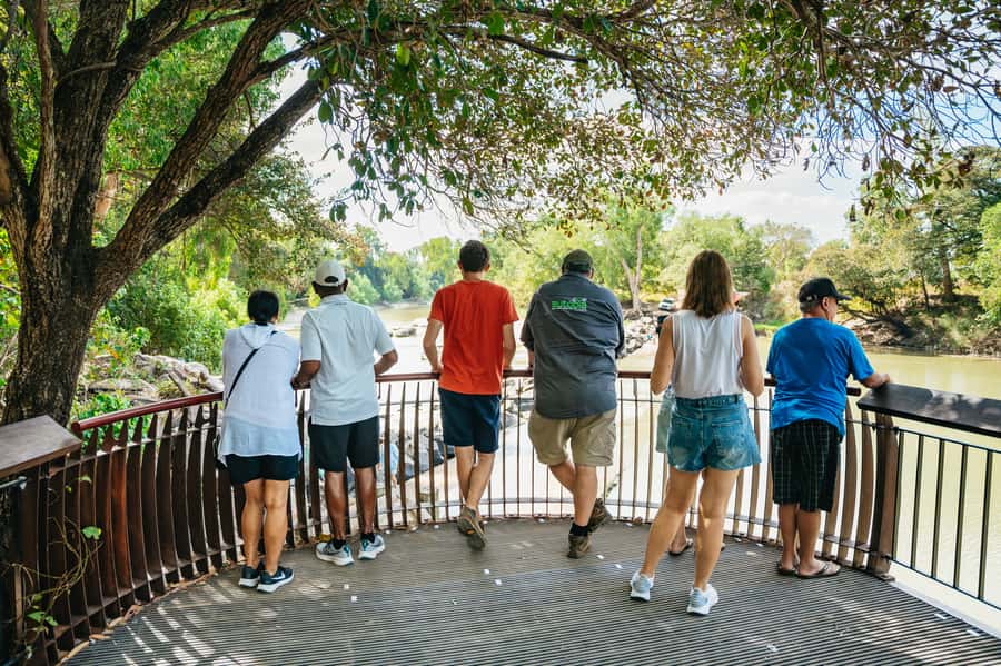 From Darwin: Kakadu Wilderness Escape & Rock Art Day Tour - Bowali Visitor Centre and the meaning of Country