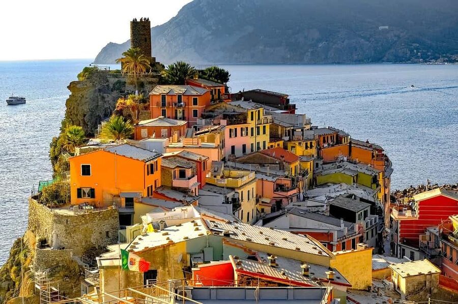 From Florence: Full-Day Private Cinque Terre Tour with Pisa - Vernazza gives you the fullest village visit