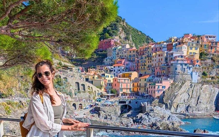 From Florence: Pisa and Cinque Terre Day Tour - Small Group - Leaving Florence for La Spezia