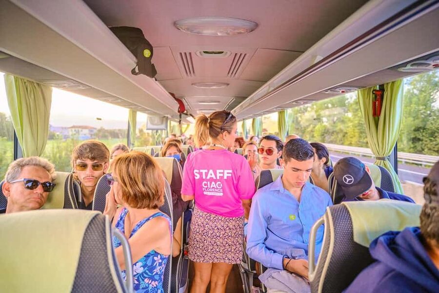 From Florence: Round Trip Transfer to Cinque Terre - Riomaggiore, Vernazza, and the coastal views