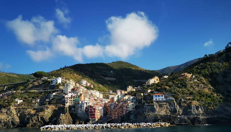From Florence: Small-group to Cinque Terre and Pisa Day Tour - How demanding is the day?