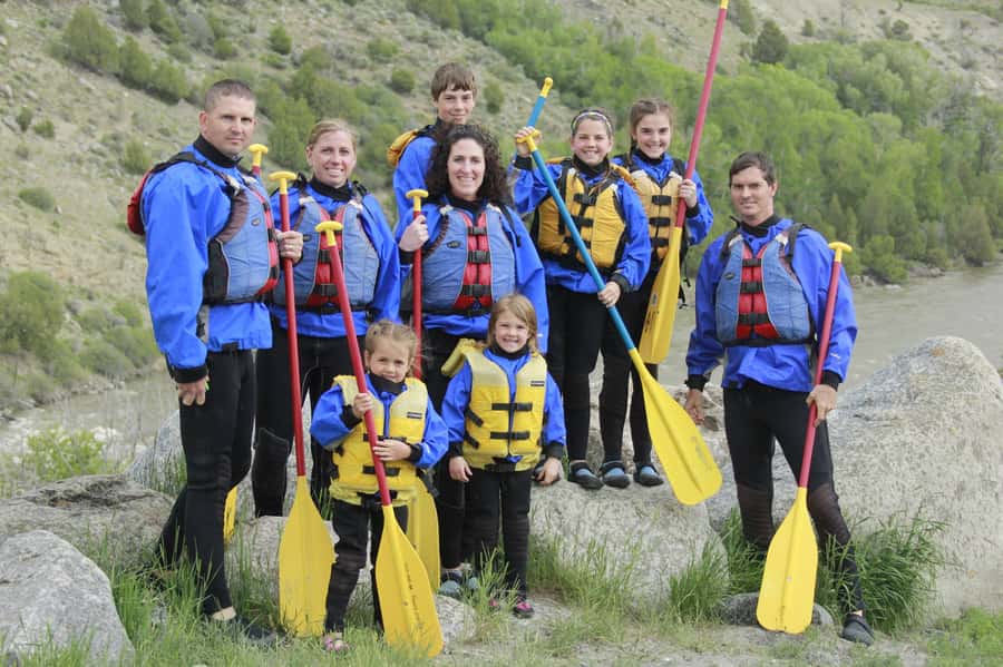 From Gardiner: Yellowstone River Scenic Float - What to wear and what the outfitter supplies