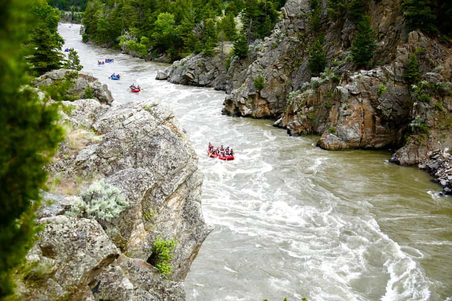 From Gardiner: Yellowstone River Whitewater Rafting & Lunch - Gardiner is the starting point, not the river access
