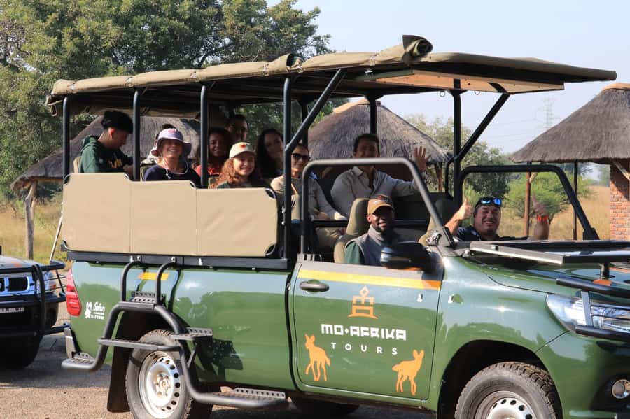 From Johannesburg: Pilanesberg Nature Reserve Game Safari - The early departure from Johannesburg
