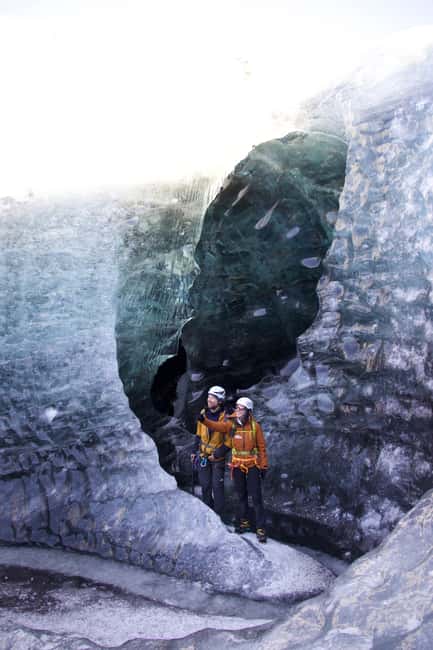 From Jökulsárlón: Vatnajökull Easy Level Glacier Hike - From Jökulsárlón parking lot to the glacier road