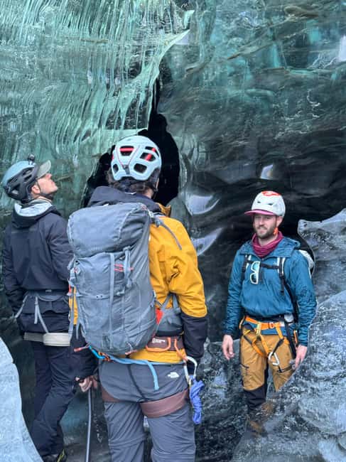 From Jökulsárlón: Vatnajökull Easy Level Glacier Hike - Choosing the best season and expectations