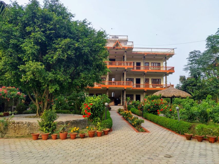 From Kathmandu/Pokhara: 3-Day All-Inclusive Chitwan Safari - Who should book this safari?
