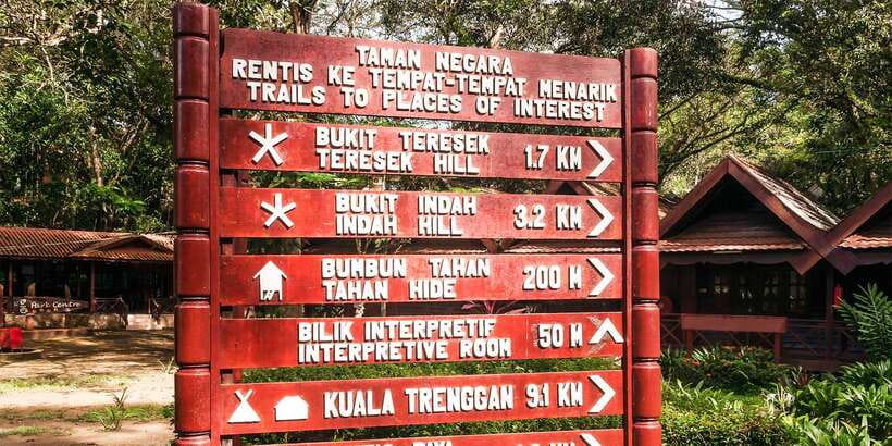 From Kuala Lumpur: Full-Day Taman Negara National Park - A wet boat ride and rapid shooting