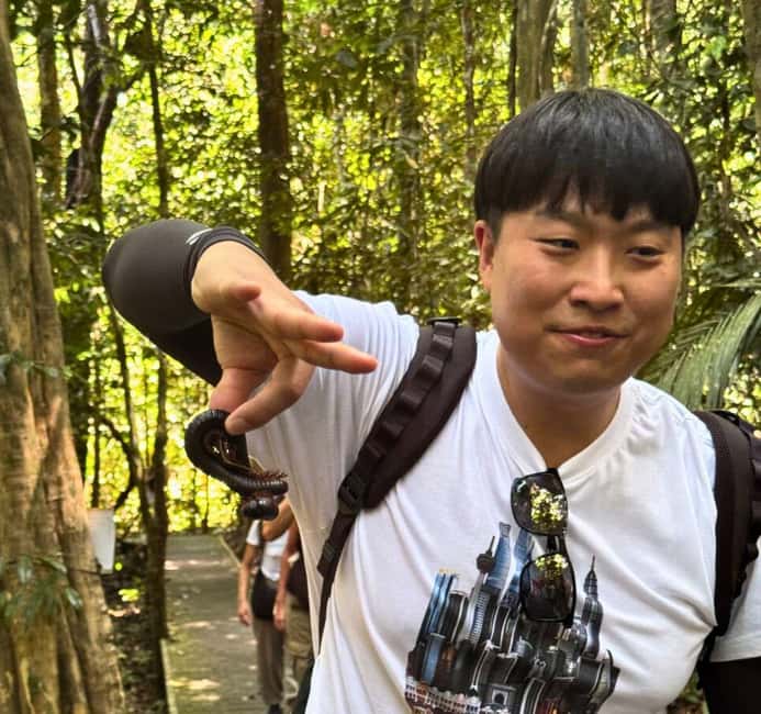 From Kuala Lumpur: Taman Negara National Park Private Tour - The canopy walkway, with a useful warning